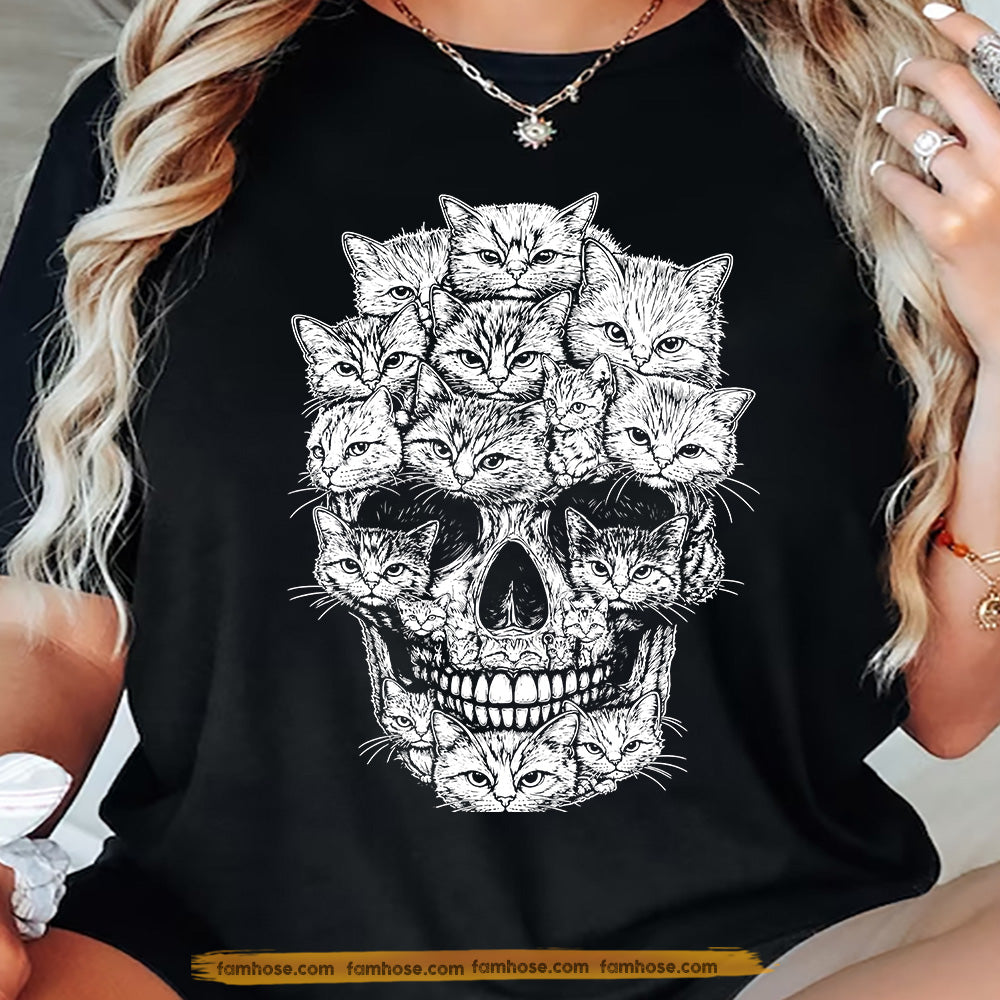 Cute Halloween Cat Skull T-Shirt, Kitten Skull Gothic Tees Spooky Season Gift For Cat Lover (Copy)