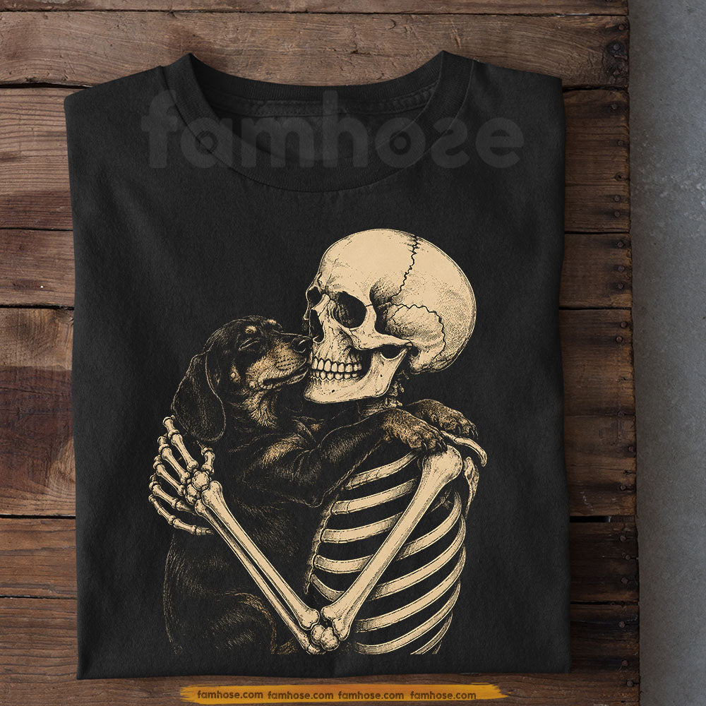 Cute Halloween Dachshund & Skeleton T-Shirt, Skeleton Hugging Dog Tees Spooky Season Gift For Dachshund Dog Lover