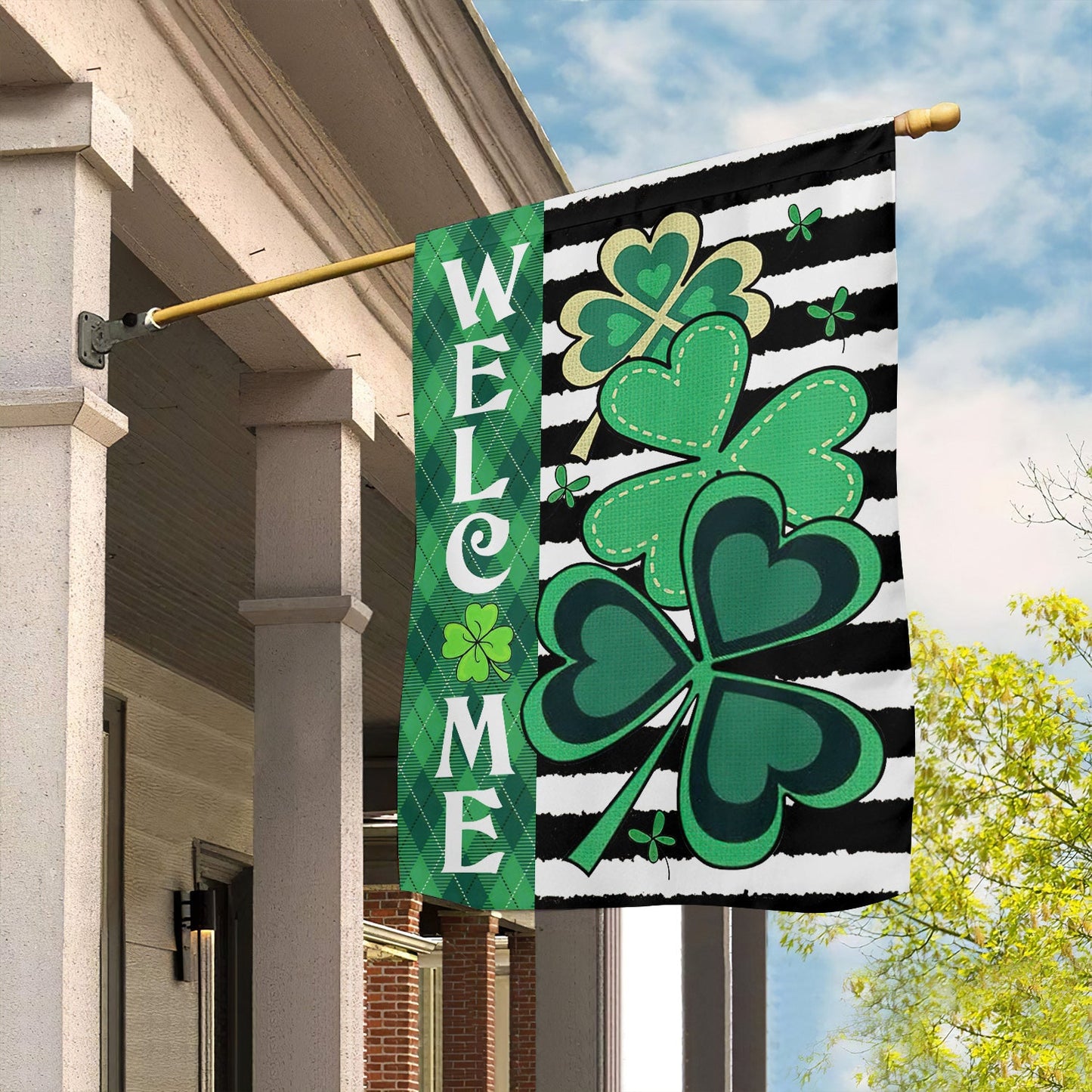 Welcome Shamrocks, St Patrick's Day Garden Flag & House Flag Gift, St Patricks Day Irish Outdoor Decoration