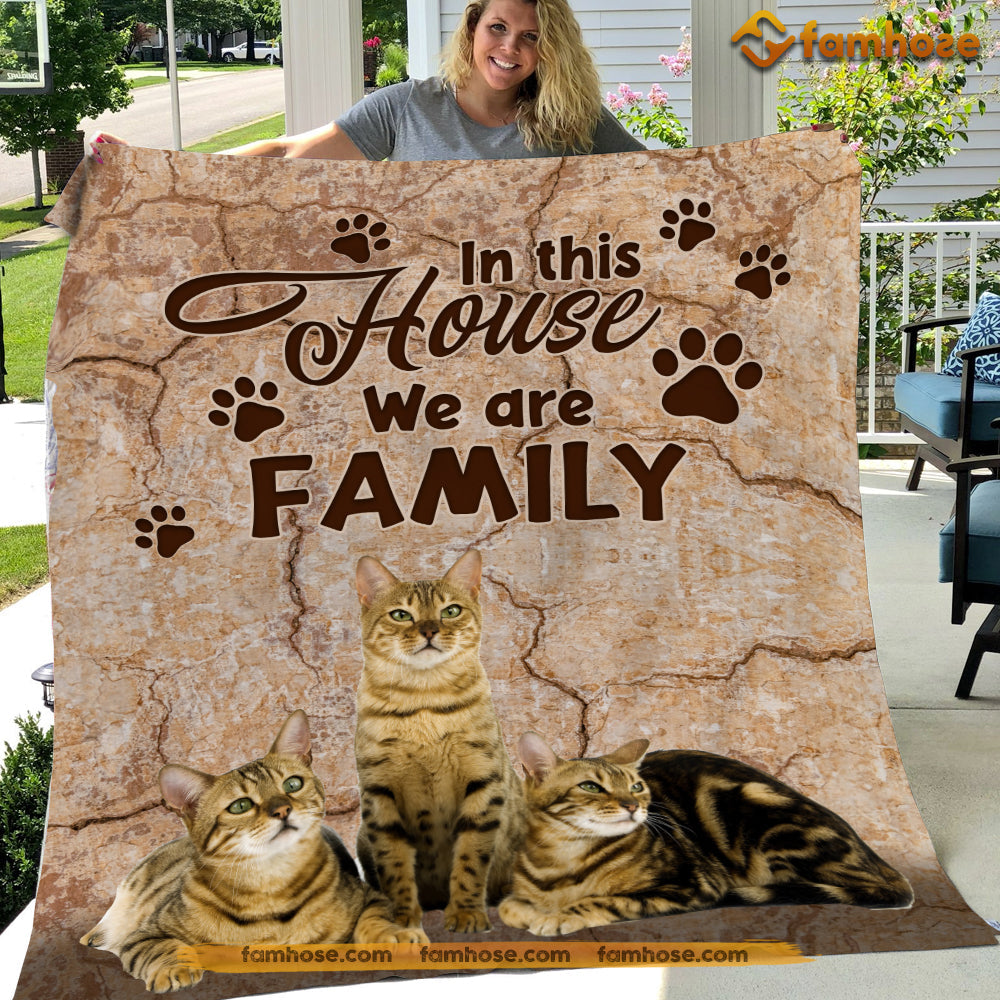 Cat Blanket, In This House We Are Family Fleece Blanket - Sherpa Blanket Gift For Cat Lover, Cat Owners