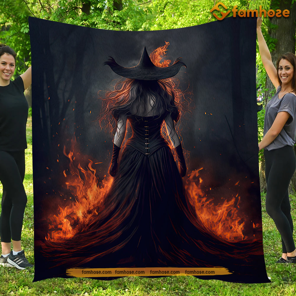 Witch Blanket, Fire Witch In Rage Dark Vintage Fleece Blanket - Sherpa Blanket Gift For Halloween