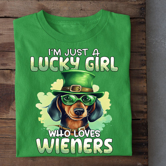 Funny St Patrick's Day Dog T-shirt, Lucky Girl Who Loves Wieners, Patricks Day Gift For Dachshund Lovers Dog Owners, Dog Tees