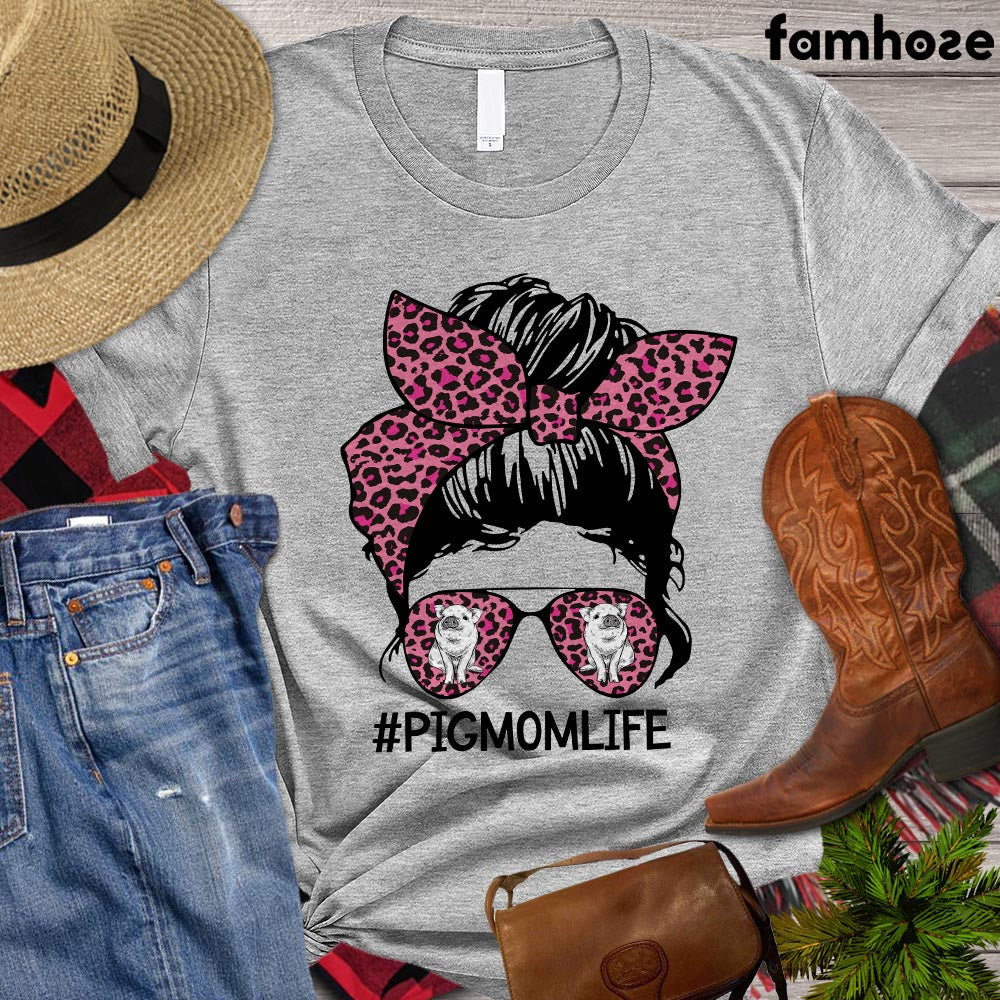 Mother's Day Pig T-shirt, Pig Mom Life, Gift For Pig Mom, Pig Lovers Gift, Farm Pig Shirt, Farming Lover Gift, Farmer Tees