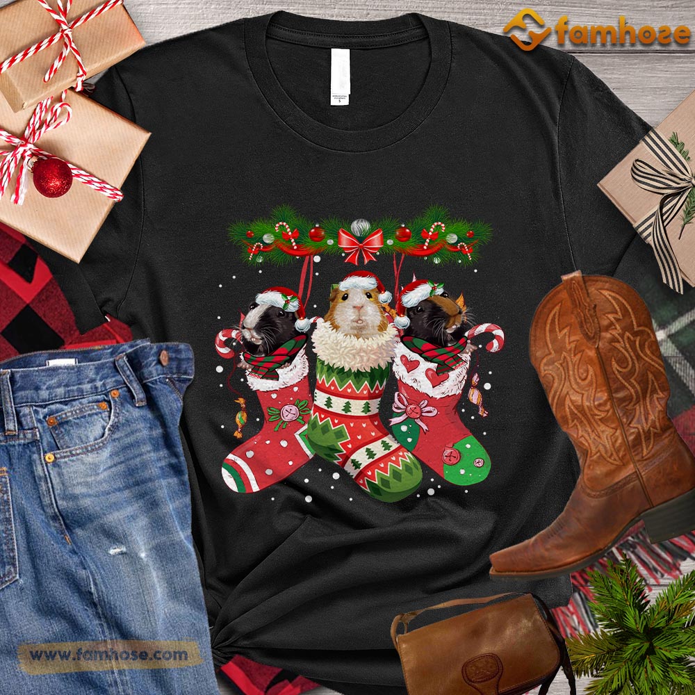 Cute Christmas Guineapig T-shirt, Guineapig In Socks Christmas Gift For Guineapig Lovers, Guineapig Owners