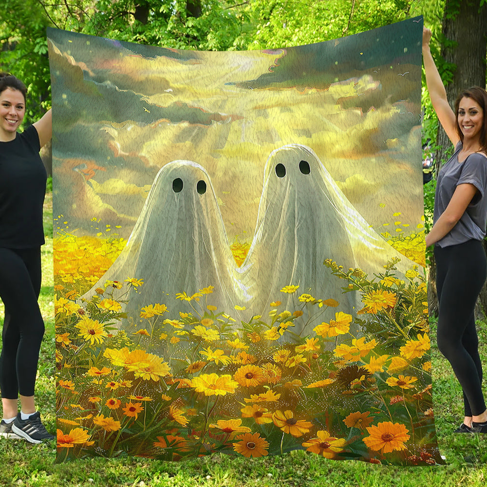 Couple Ghost In The Garden, Ghost Fleece Blanket - Sherpa Blanket, Halloween Blanket Gift For Ghost Lovers