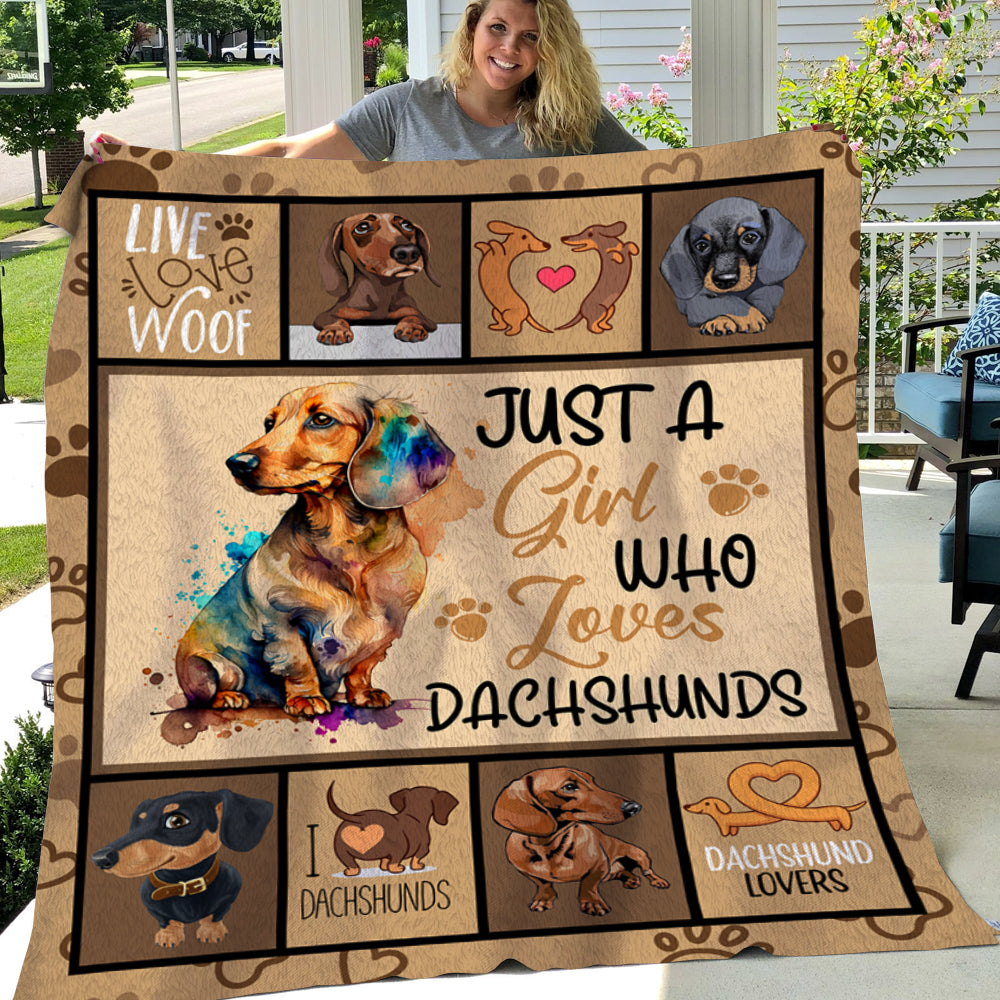 Cute Dachshund Dog Blanket, Just A Girl Who Loves Dachshunds, Fleece Blanket - Sherpa Blanket Gift For Dog Lovers, Dog Owners