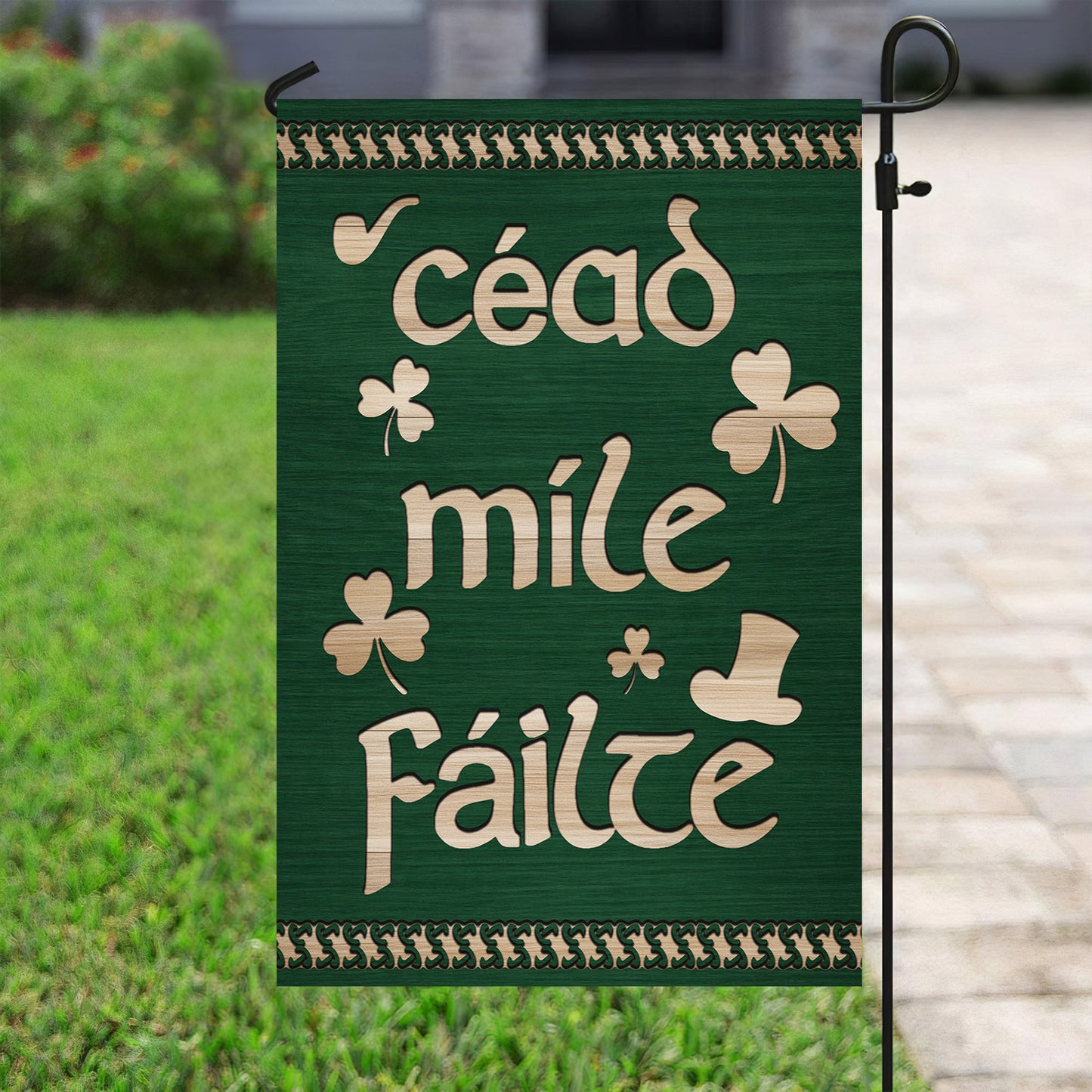 Shamrock Garden Flag & House Flag, Céad Míle Fáilte Outdoor Decor, Patrick's Day Themed Yard Decor Gift For Irish Lovers