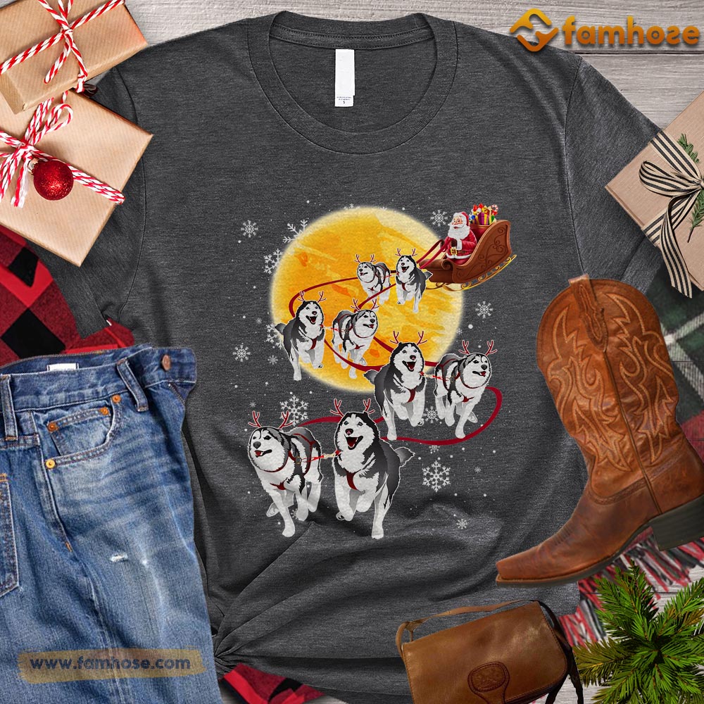 Christmas Dog T-shirt, Dogs Pull The Santa Claus Gift For Dog Lovers, Dog Owners, Dog Tees